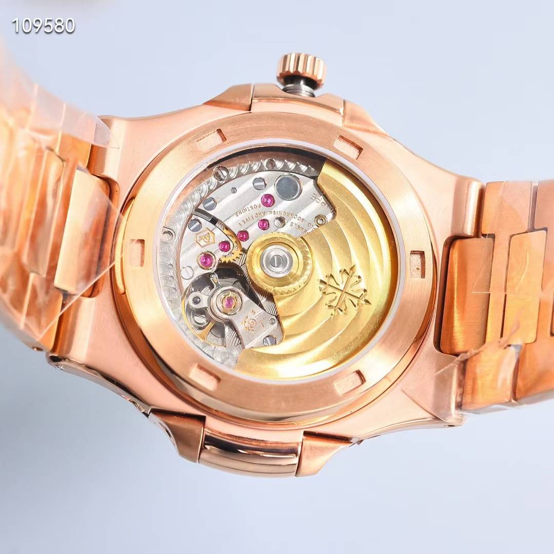 파텍필립 노틸러스 퍼페츄얼 캘린더 18k 도금 자개 컬러 시계 워치